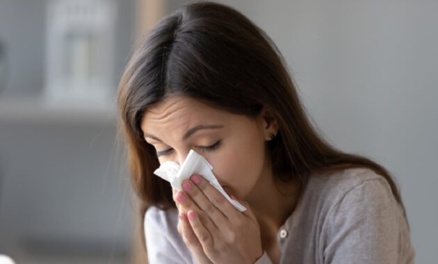 Yoga for sinusitis and home remedies for nasal congestion