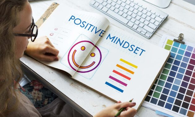 10 ways to develop positive attitude at work