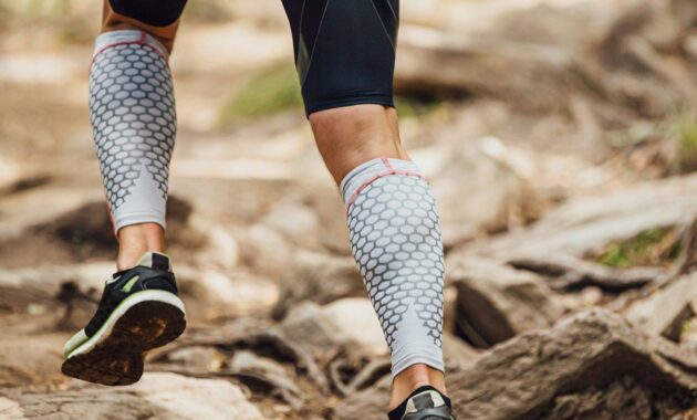 5 best calf compression sleeves to reduce injuries while running