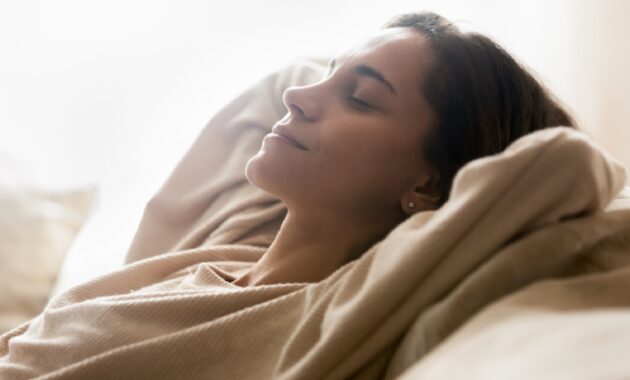 6 relaxation techniques to try after a long and tiring day