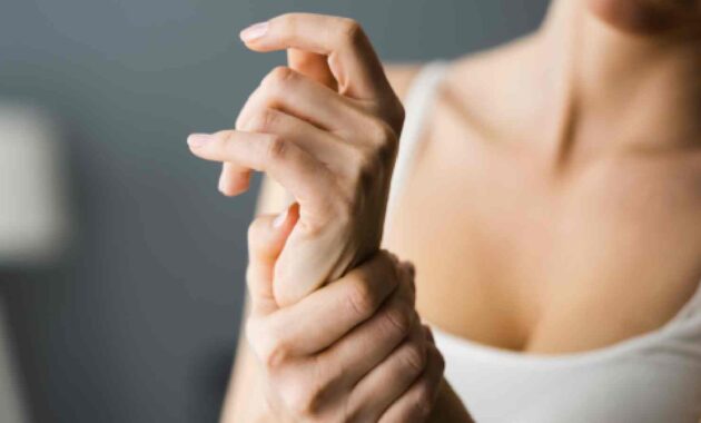 8 best wrist strengthening exercises