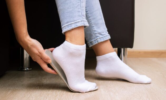 5 best arch support socks to relieve foot pain