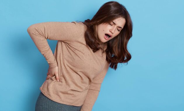 Gallstones vs kidney stones: Symptoms, differences and treatment