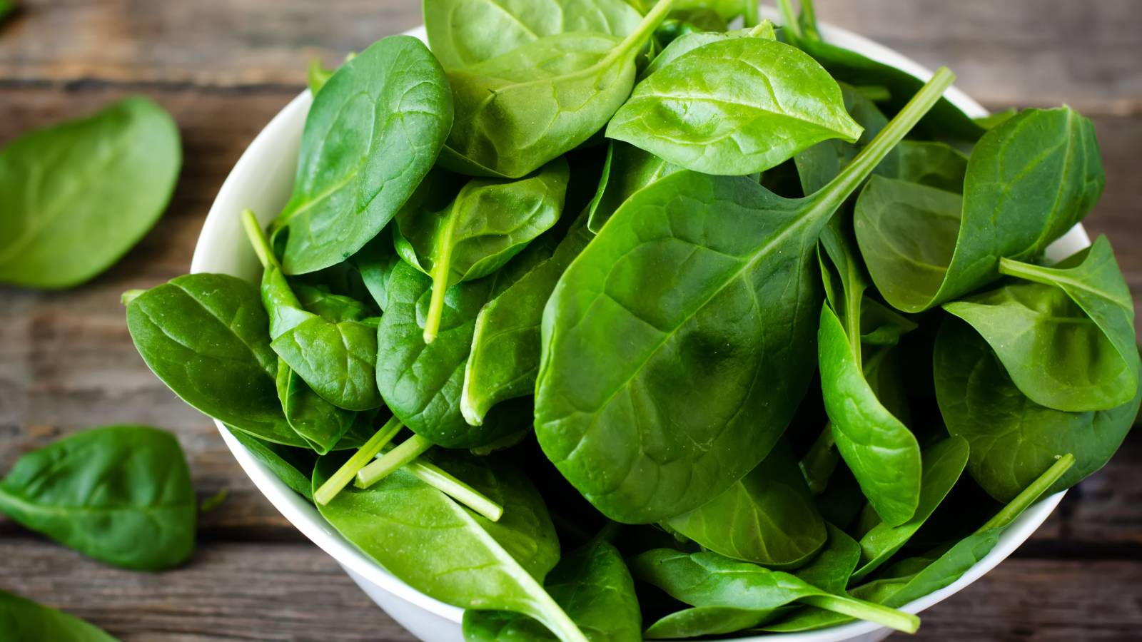 How to use spinach for hair growth?