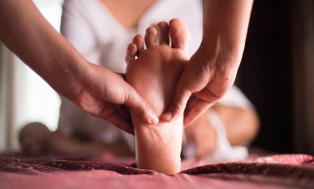 Reflexology: What is it, Benefits, How to do