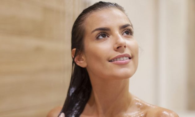 Can wet hair make you fall sick?