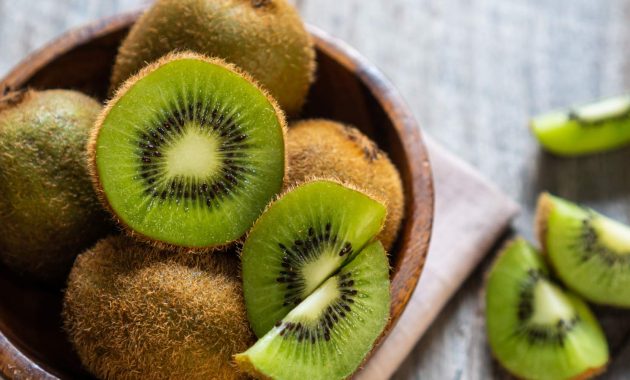 5 benefits of kiwi for hair