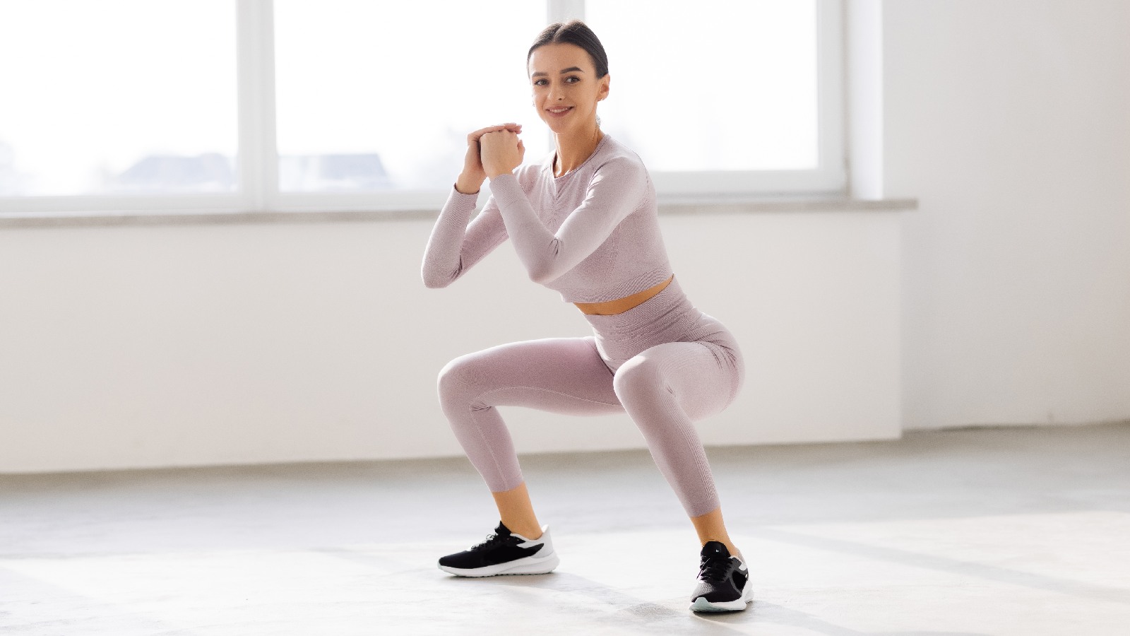 10 benefits of squats — and 7 variations for fitness