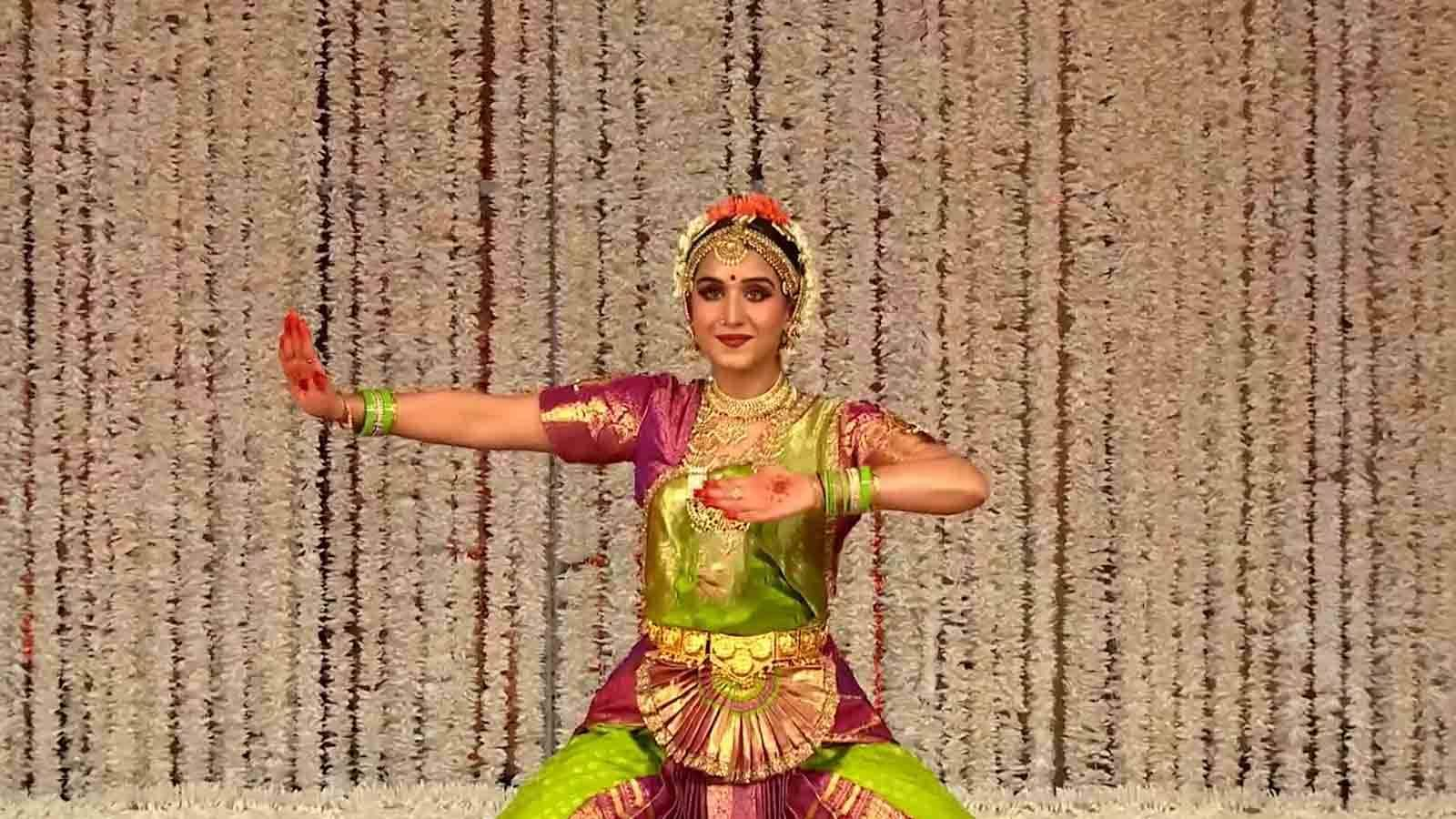 Radhika Merchant loves Bharatanatyam! Know health benefits of the dance form