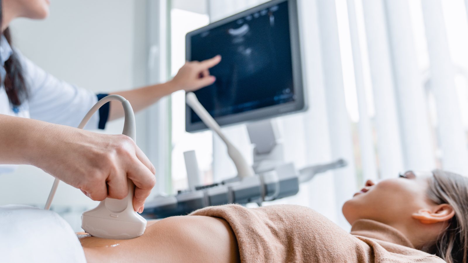 Pelvic ultrasound preparation: What to expect?