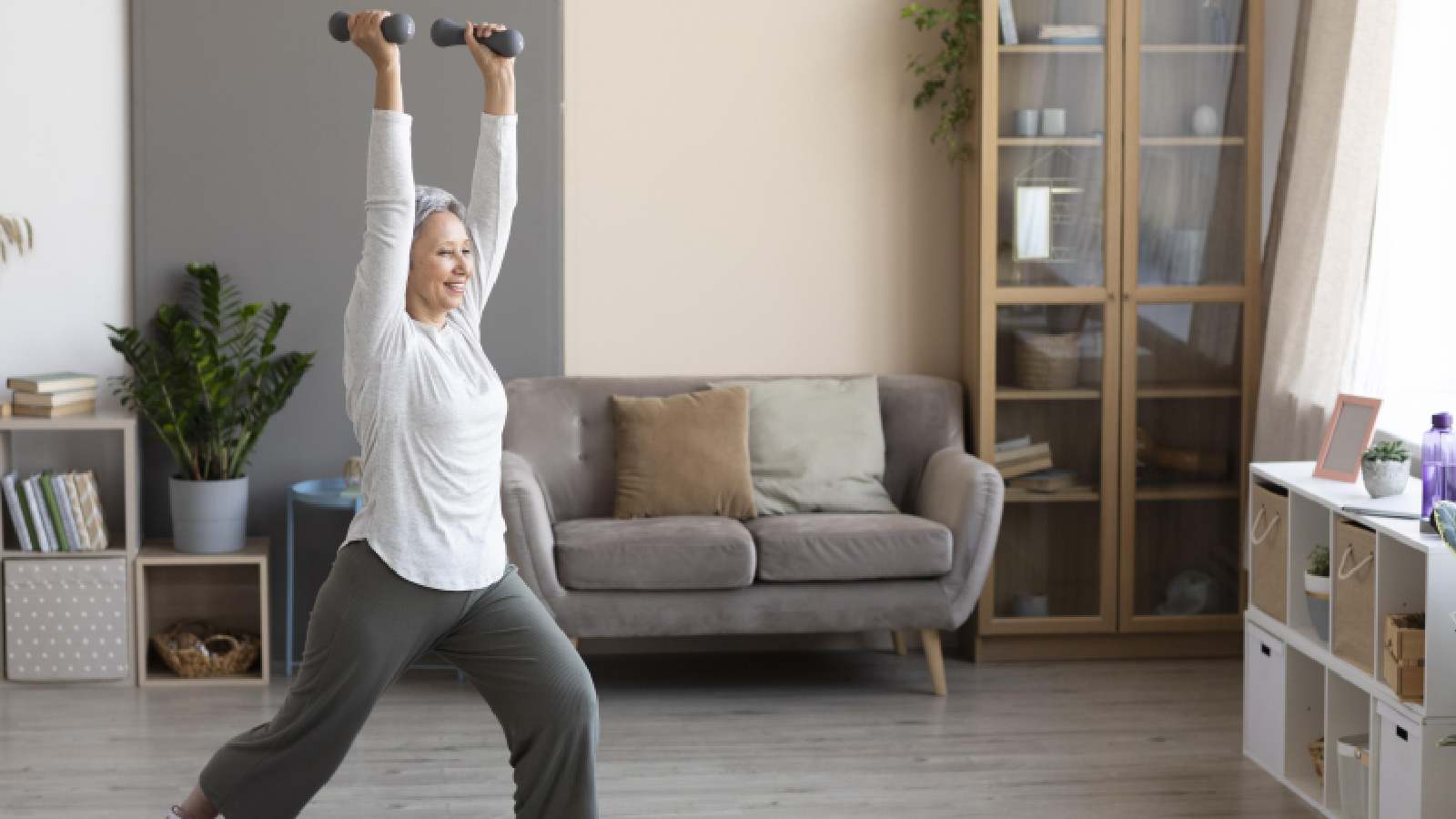 Strength training during menopause: Benefits and Best Exercises