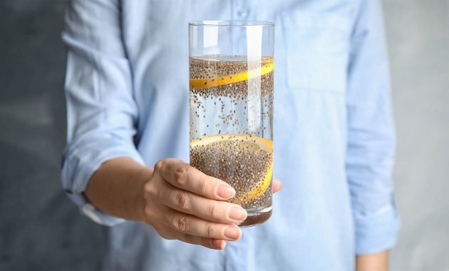 What is the best time to drink chia seed water?