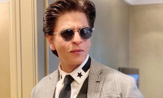 Shah Rukh Khan quits smoking: Tips to give up this habit